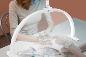 38W Halbmond Lampe für Nagel Schreibtisch