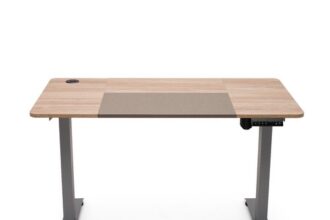 Schreibtisch – elektrisch höhenverstellbarer