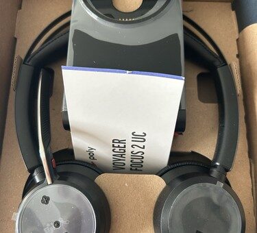 Poly Voyager Focus 2 UC Headset