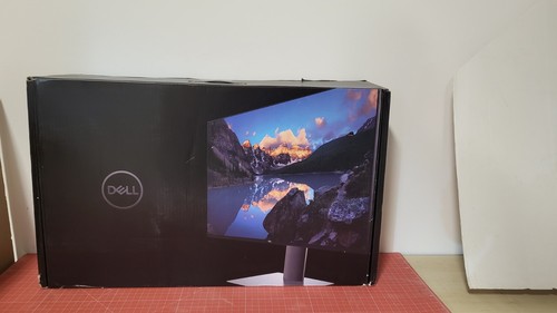 Dell UltraSharp U2719D 27" QHD IPS