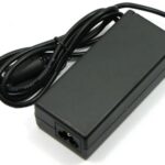Lenovo Netzteil - 135 Watt -